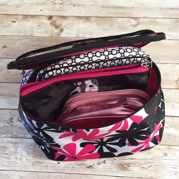 Modella, Contents by allegro Handbags - Assortment of Cosmetic Bags